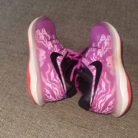 Pink & Purple size 8 Nike sneakers - Picture 5 of 9